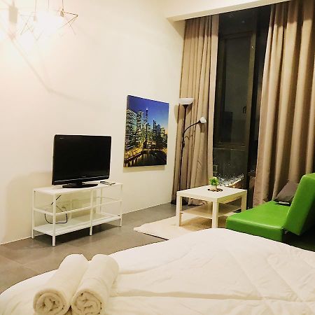 Maya Empire Studio Kampong Bukit Lanjan Exterior photo